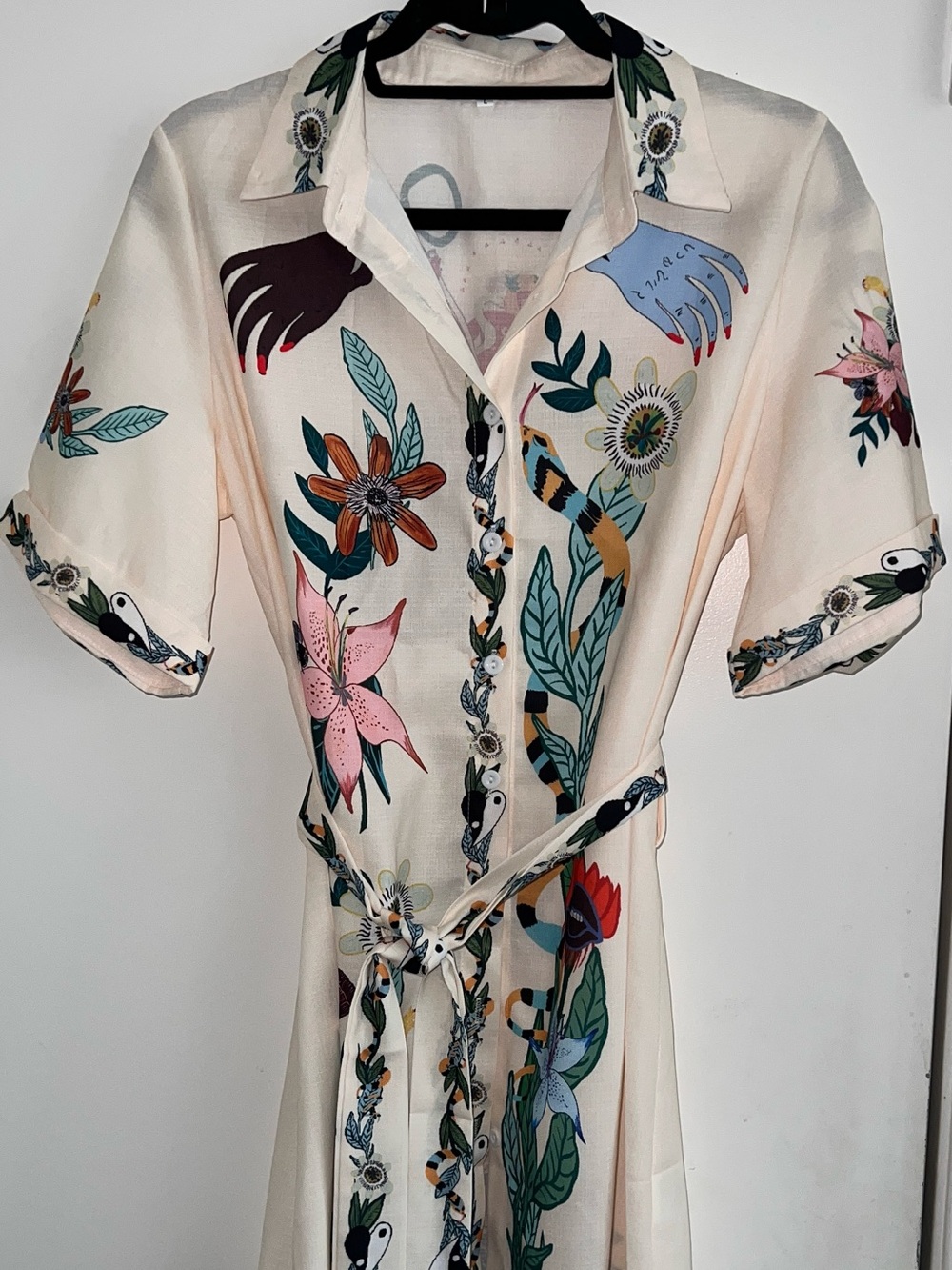 Cream Floral Tie waist Blouse with Detail